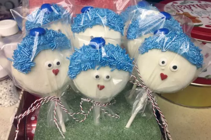 Snowman Pops