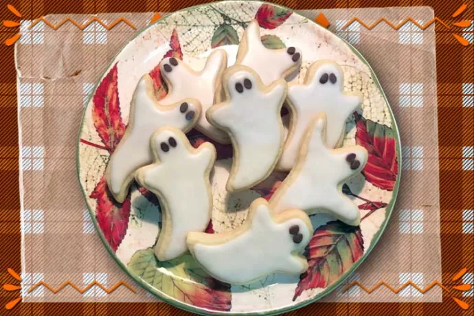 Just Ghosts (Lofthouse-Style Sugar Cookies)