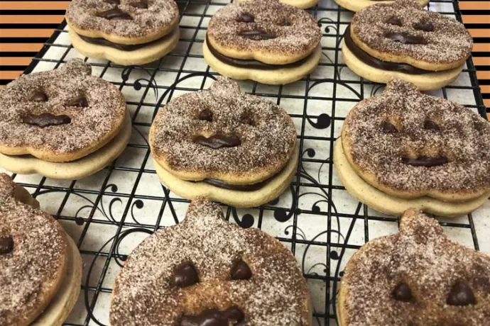 Chocolate-filled pumpkins